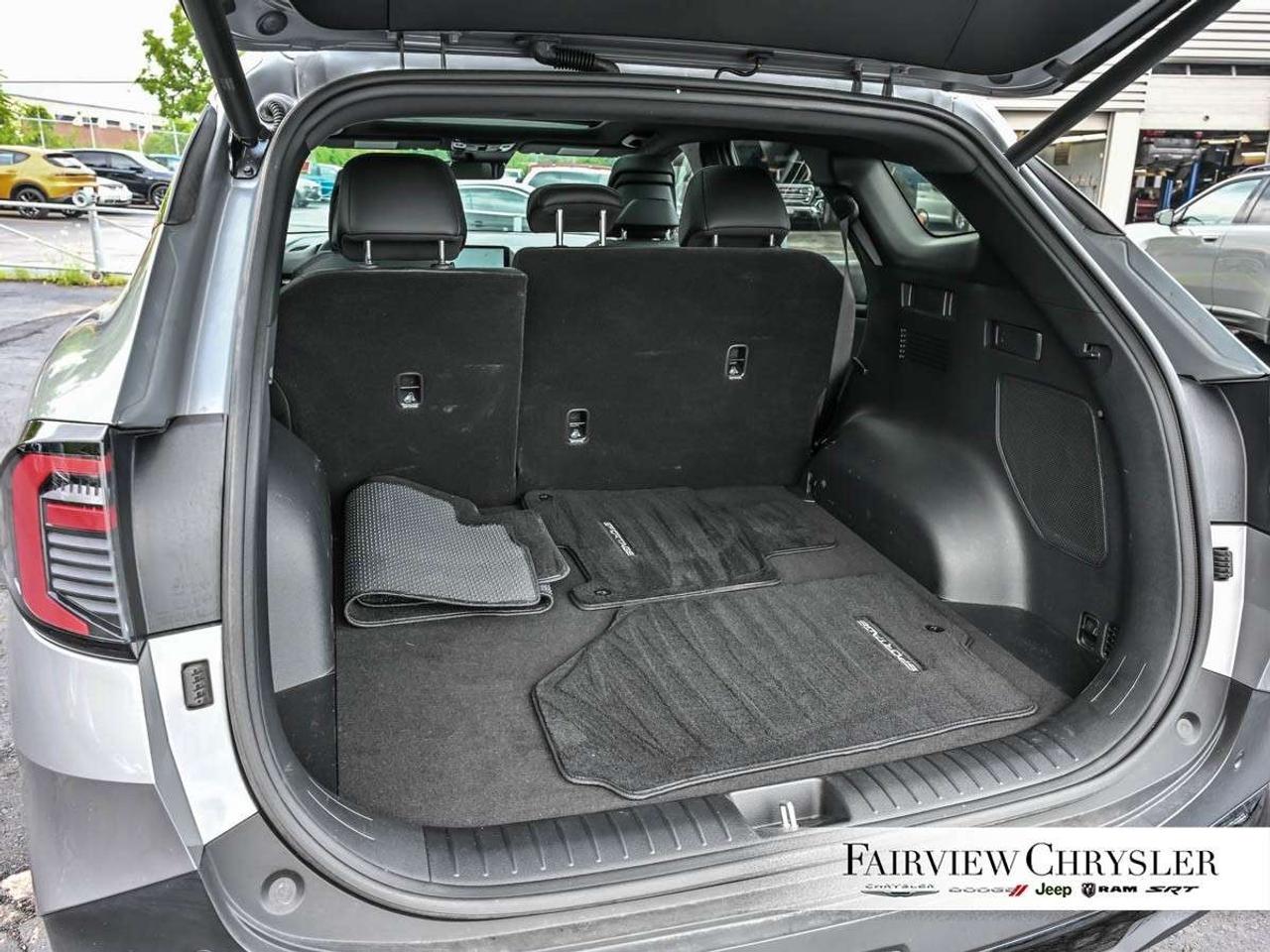 2026 Kia Sportage X-Line Limited AWD w/Black Interior PANO ROOF   LEATHER   CARPLAY   BIG SCREEN   CARPLAY   HEATED / COOLED SEATS   REMOTE Photo