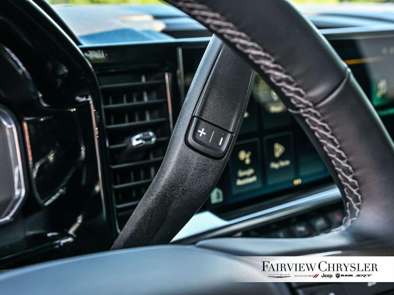 2024 Chevrolet Silverado 2500 4WD Crew Cab Standard Box High Country MIDNIGHT EDITION   Z71 OFF ROAD   SUNROOF   PREMIUM   HEADS UP DISPLAY   CARPLAY Photo