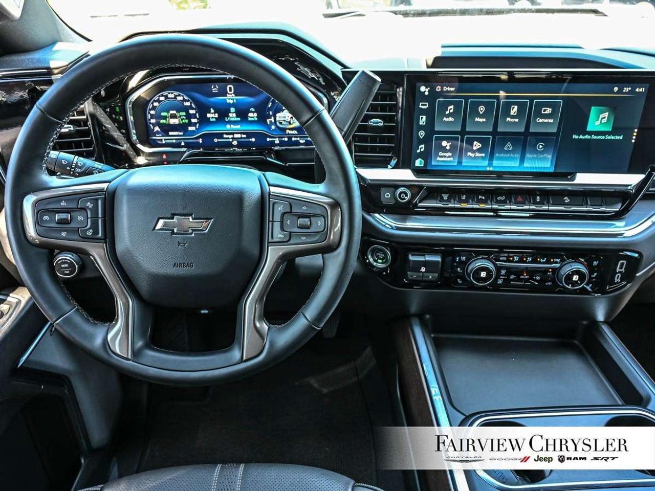 2024 Chevrolet Silverado 2500 4WD Crew Cab Standard Box High Country MIDNIGHT EDITION   Z71 OFF ROAD   SUNROOF   PREMIUM   HEADS UP DISPLAY   CARPLAY Photo