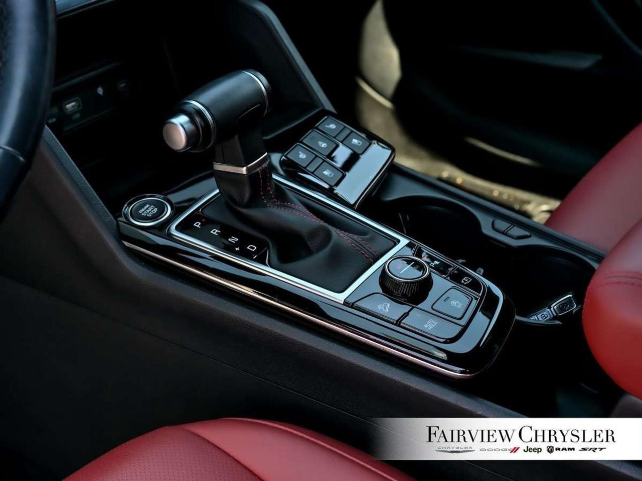 2023 Kia Sportage EX Premium w/Red Interior PANO ROOF   RED LEATHER   NAV   POWER TAILGATE   APPLE CARPLAY Photo