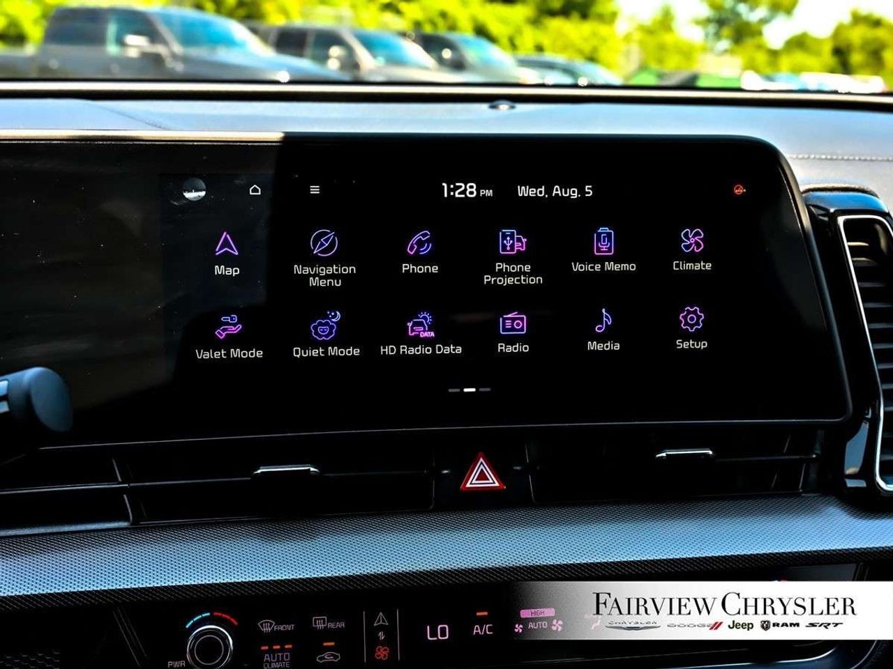 2023 Kia Sportage EX Premium w/Red Interior PANO ROOF   RED LEATHER   NAV   POWER TAILGATE   APPLE CARPLAY Photo