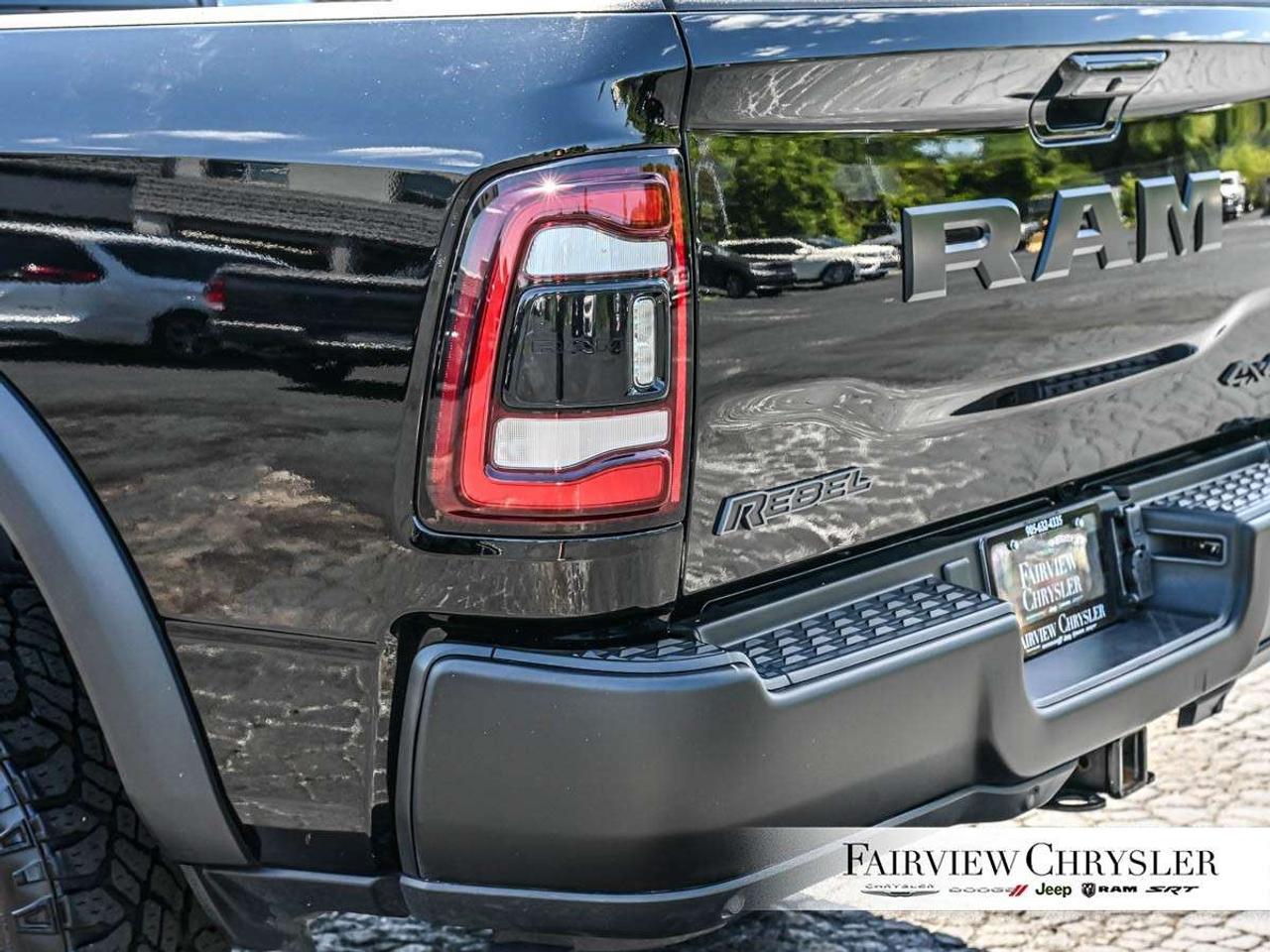 2024 RAM 2500 Rebel 4x4 Crew Cab 6'4 Box SUNROOF   5TH WHEEL   TOW TECH   LEVEL 2   RUNNING BOARDS   APPLE CARPLAY Photo