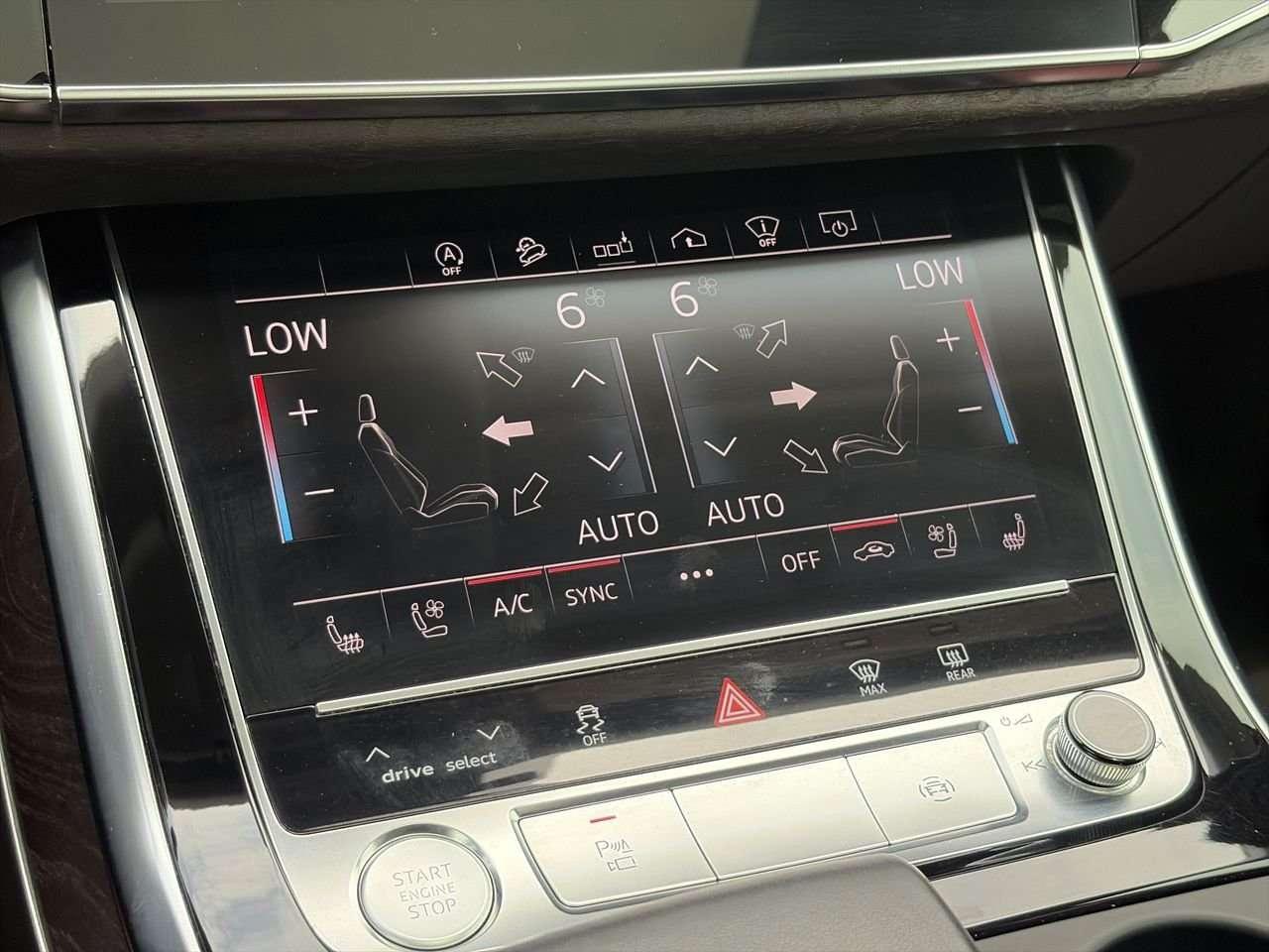 2019 Audi Q8 3.0T Technik quattro 8sp Tiptronic Alloy Wheels  Leather  Sunroof  Woodgrain Interior Trim Photo