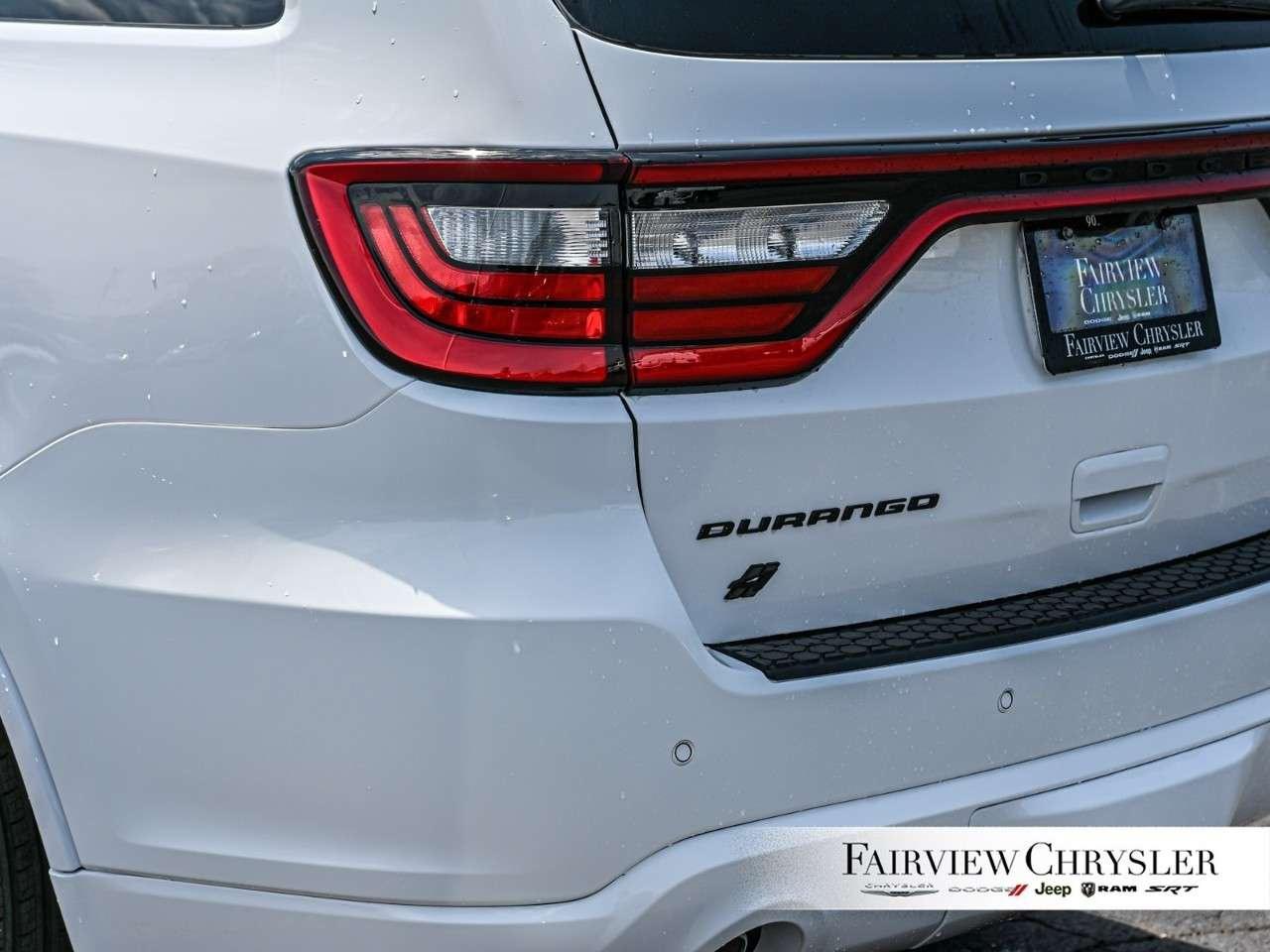 2026 Dodge Durango GT HEMI V8 Premium AWD RED LEATHER   SUNROOF   CARPLAY   TOW PKG   BLIND SPOT   ADAPTIVE CRUISE Photo