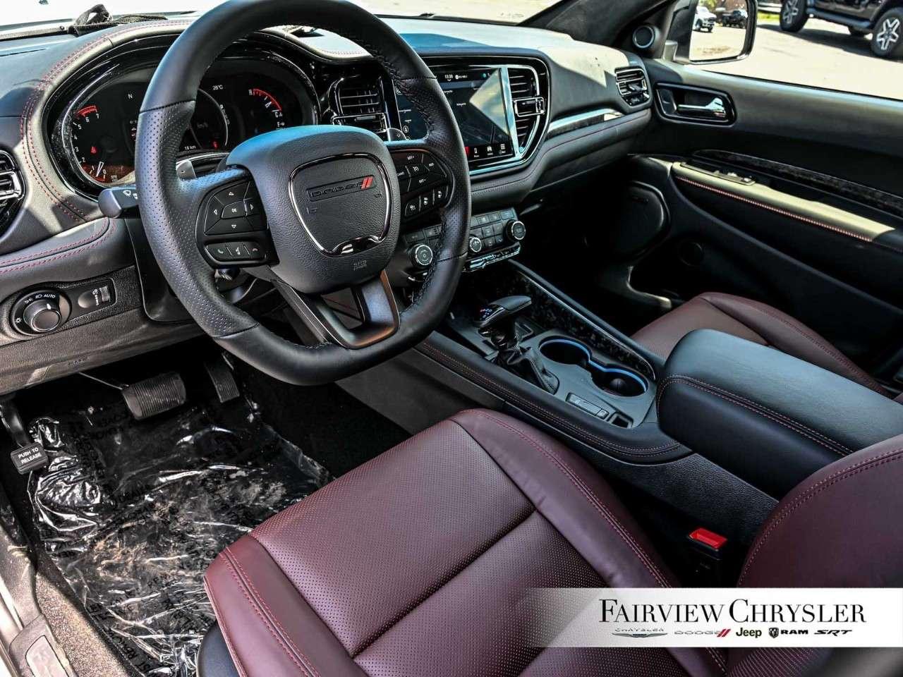 2026 Dodge Durango GT HEMI V8 Premium AWD RED LEATHER   SUNROOF   CARPLAY   TOW PKG   BLIND SPOT   ADAPTIVE CRUISE Photo