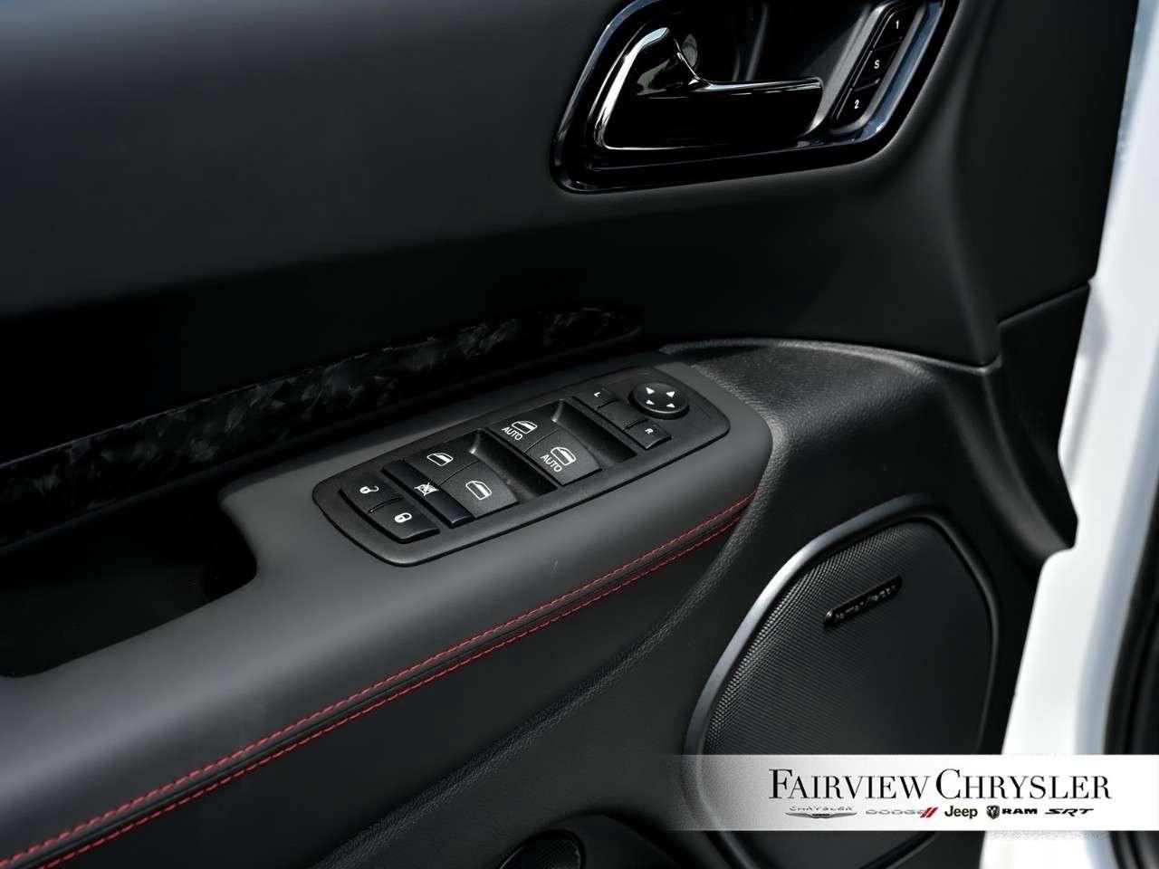 2026 Dodge Durango GT HEMI V8 Premium AWD RED LEATHER   SUNROOF   CARPLAY   TOW PKG   BLIND SPOT   ADAPTIVE CRUISE Photo