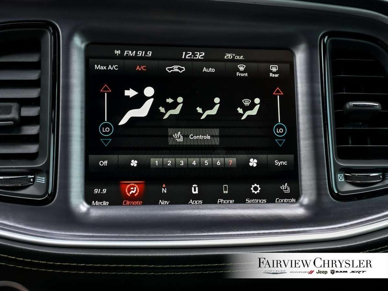 2023 Dodge Challenger Scat Pack 392 Widebody RWD SHAKER HOOD   SWINGER   HARMAN/KARDON   TECH PKG   CARPLAY   BLIND SPOT   ADAPTIVE CRUISE Photo