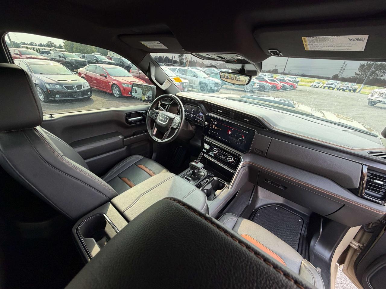2023 GMC Sierra 1500 AT4 Photo