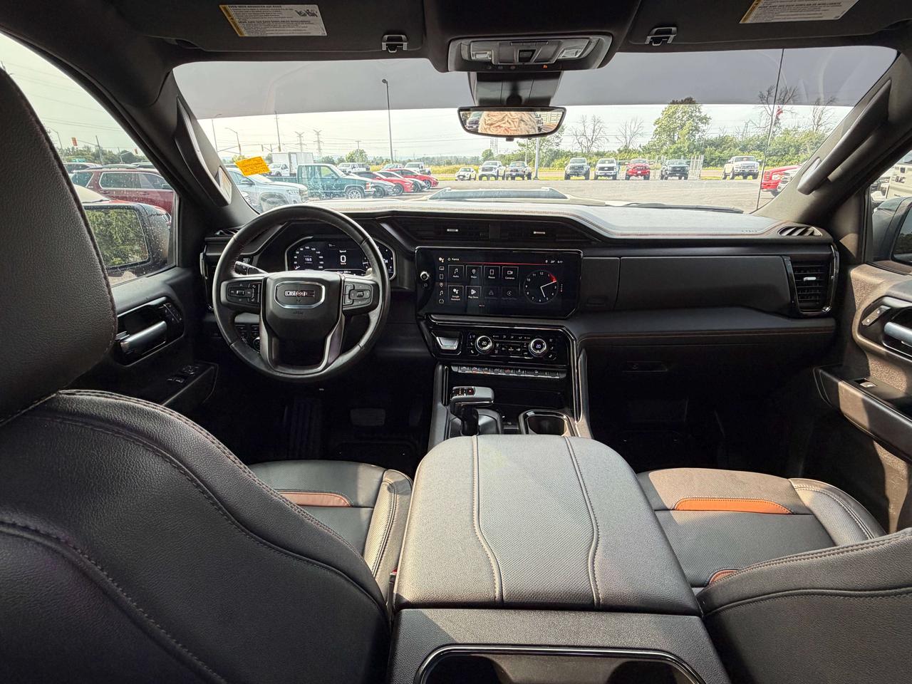 2023 GMC Sierra 1500 AT4 Photo