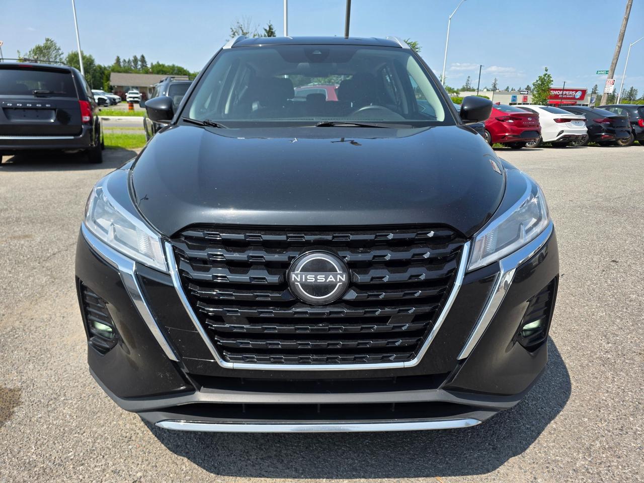 2024 Nissan Kicks SV 4dr Front-Wheel Drive Photo1