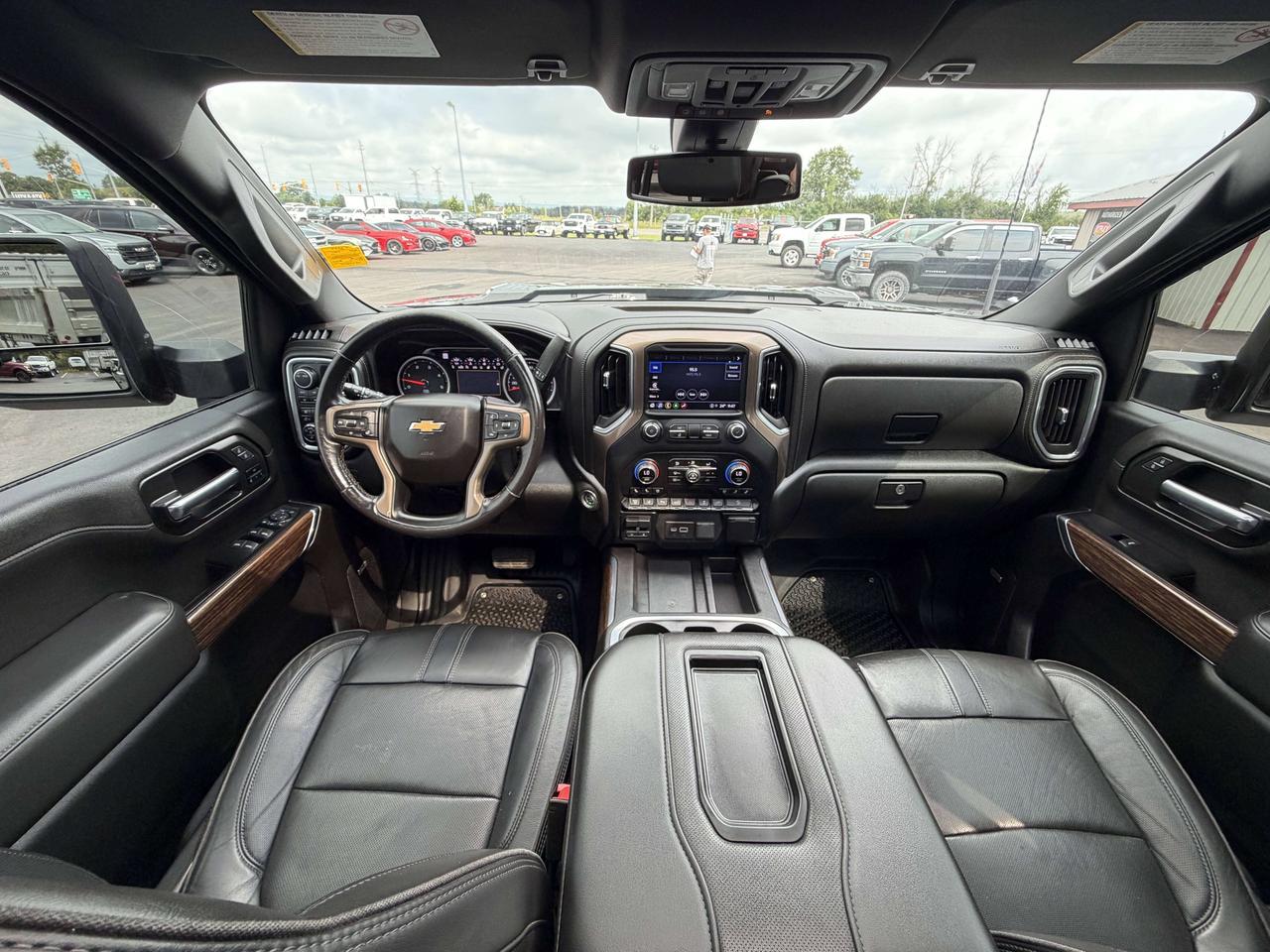 2022 Chevrolet Silverado 2500 High Country Photo