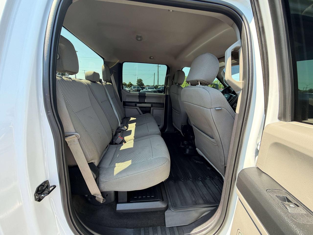 2018 Ford F-350 XLT Photo
