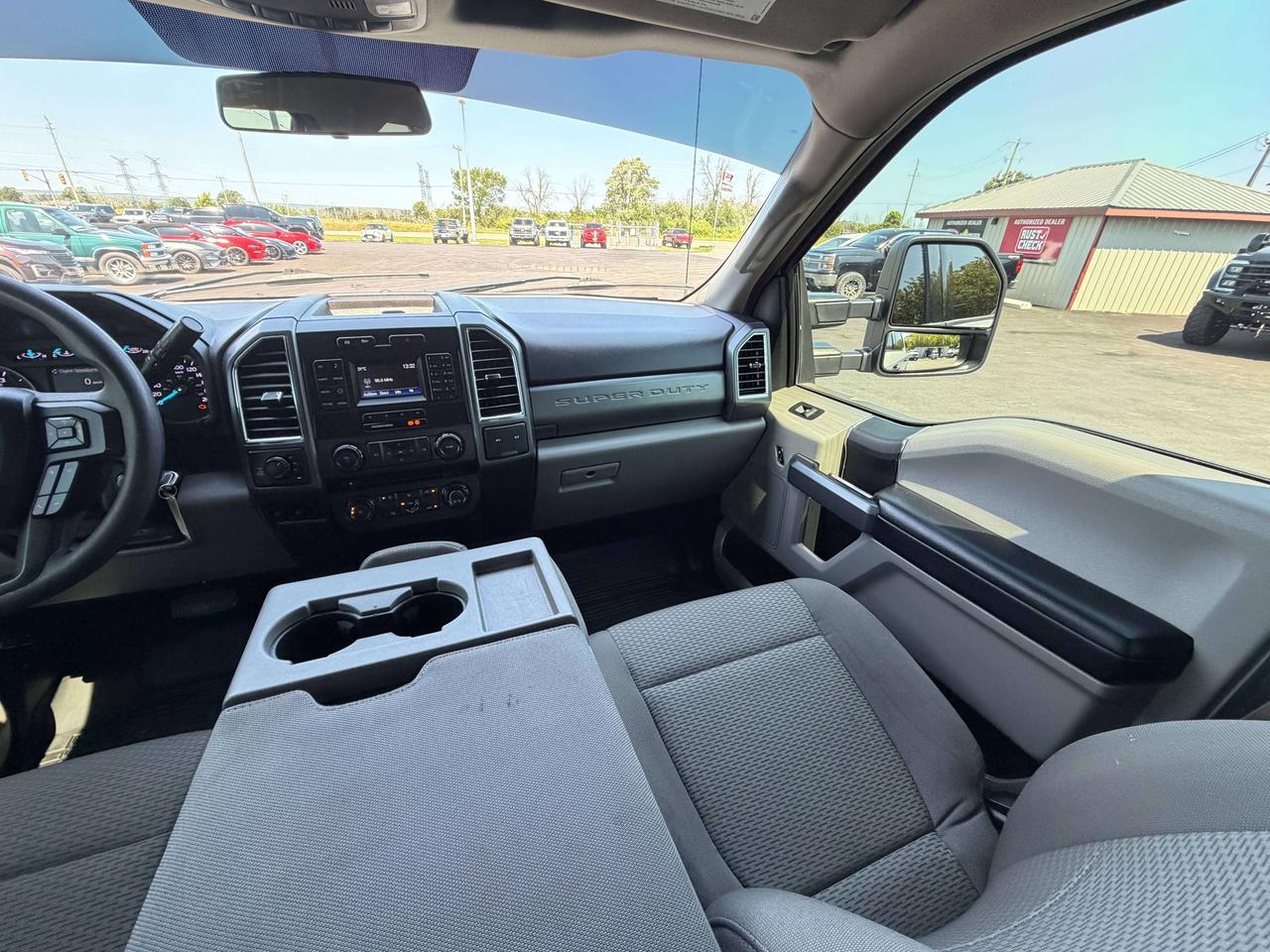 2018 Ford F-350 XLT Photo