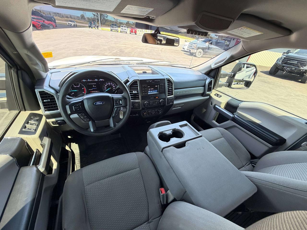 2018 Ford F-350 XLT Photo