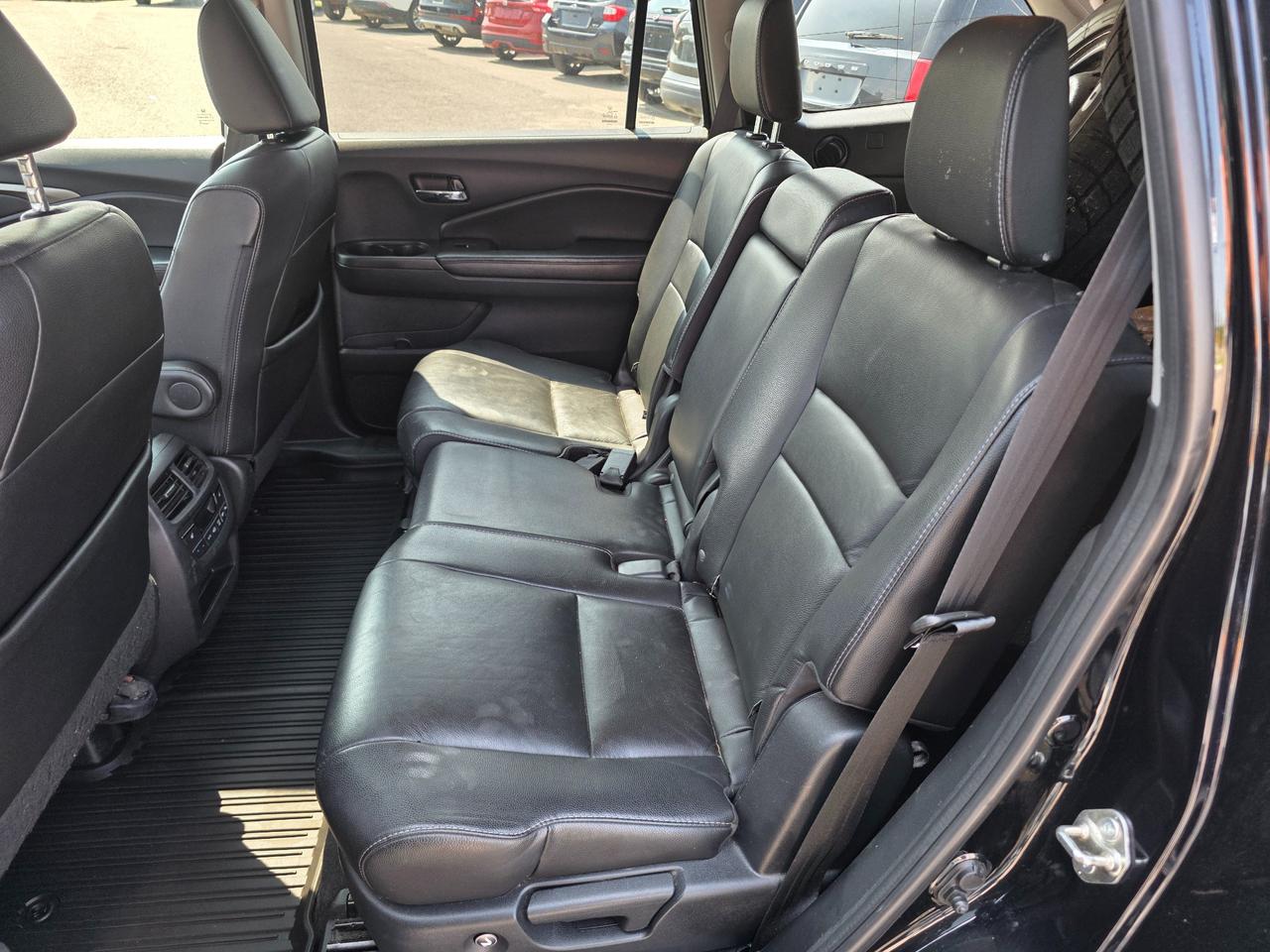 2018 Honda Pilot EX-L w/NAVI 4dr All-Wheel Drive Photo