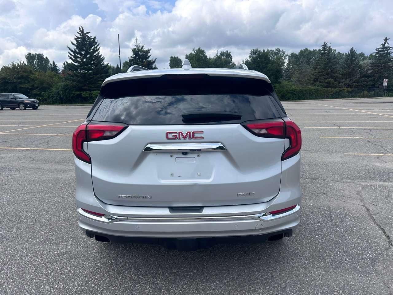 2020 GMC Terrain Denali Photo