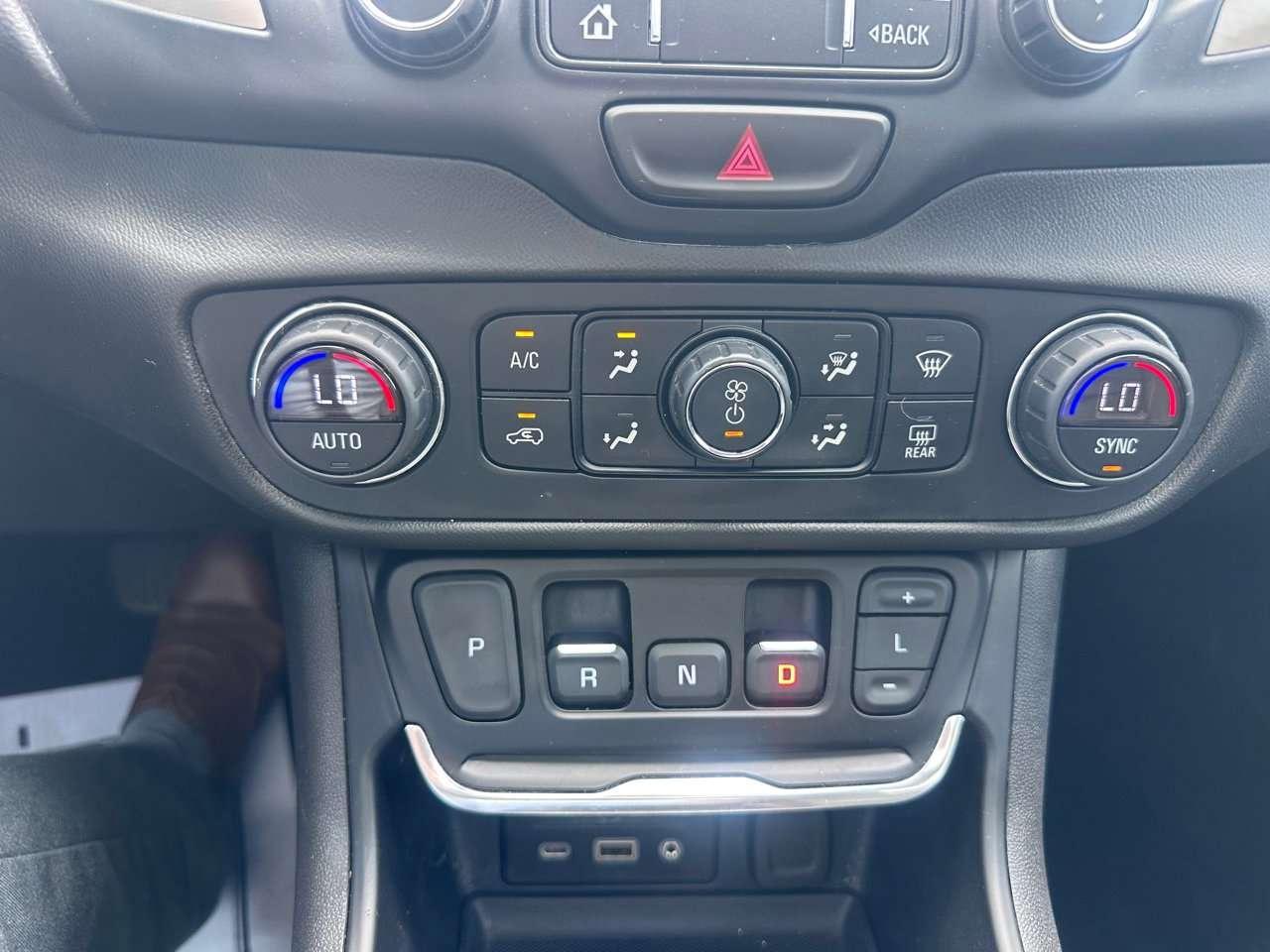 2020 GMC Terrain Denali Photo