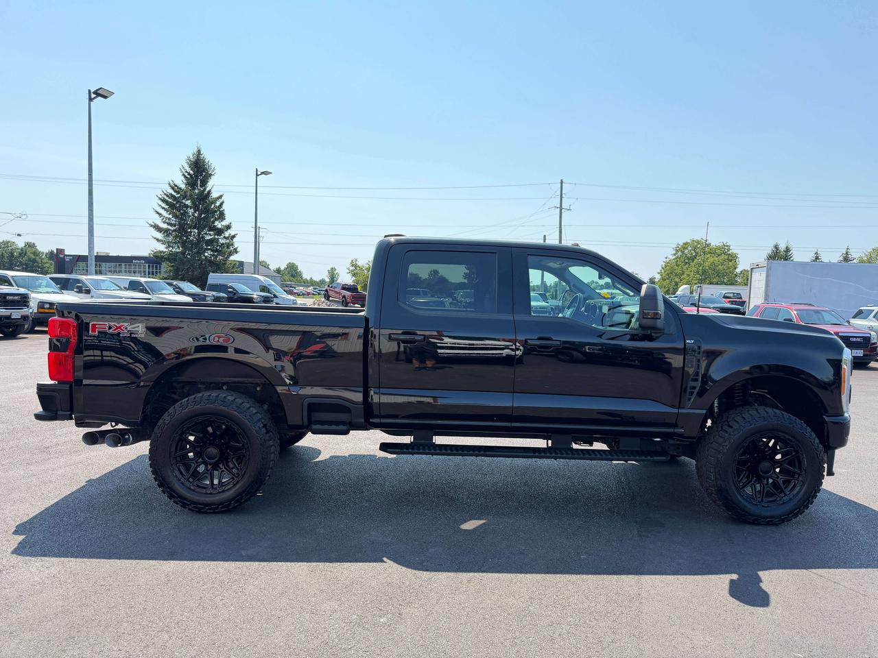 2023 Ford F-250 XLT Photo