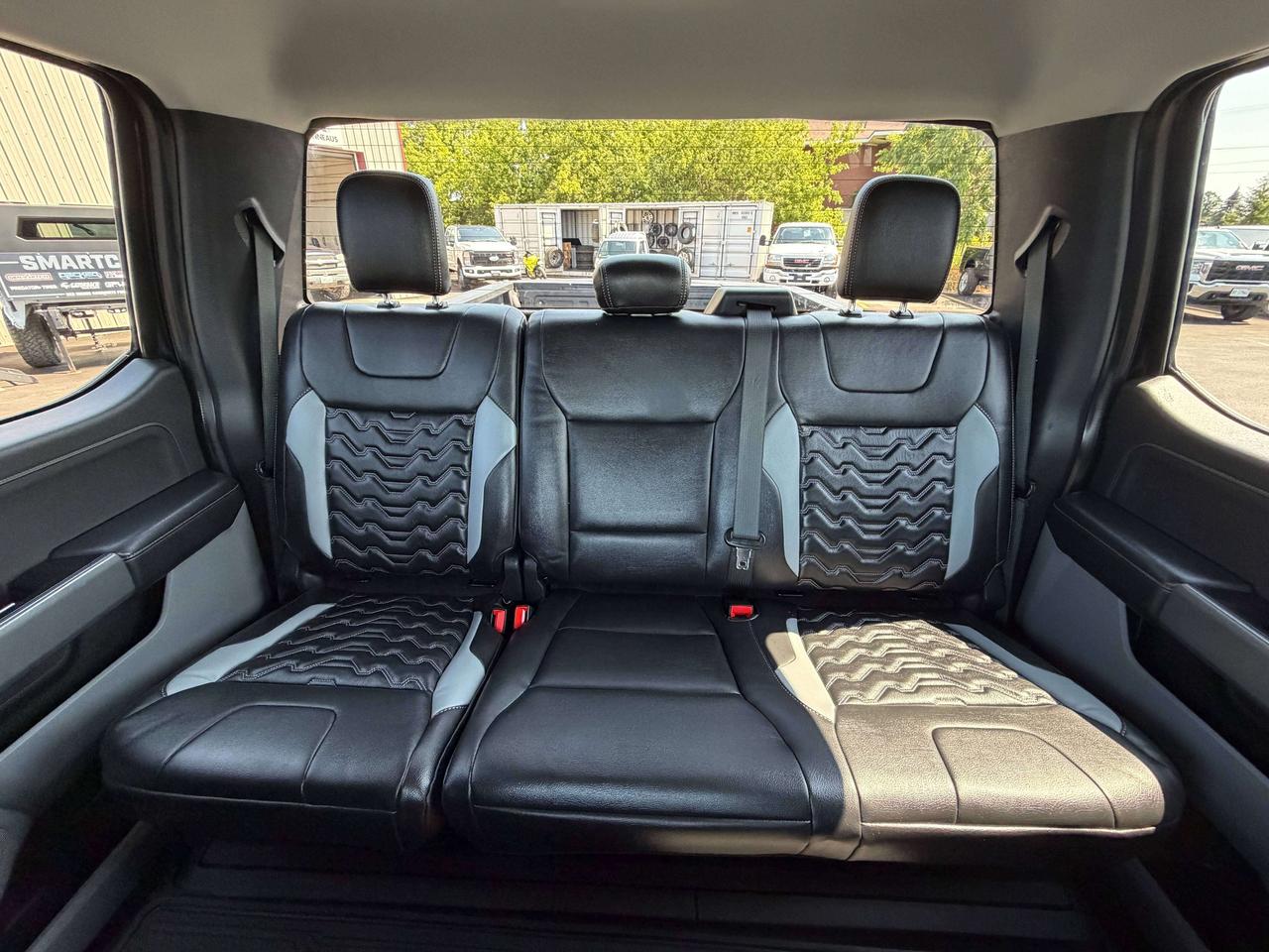 2023 Ford F-250 XLT Photo