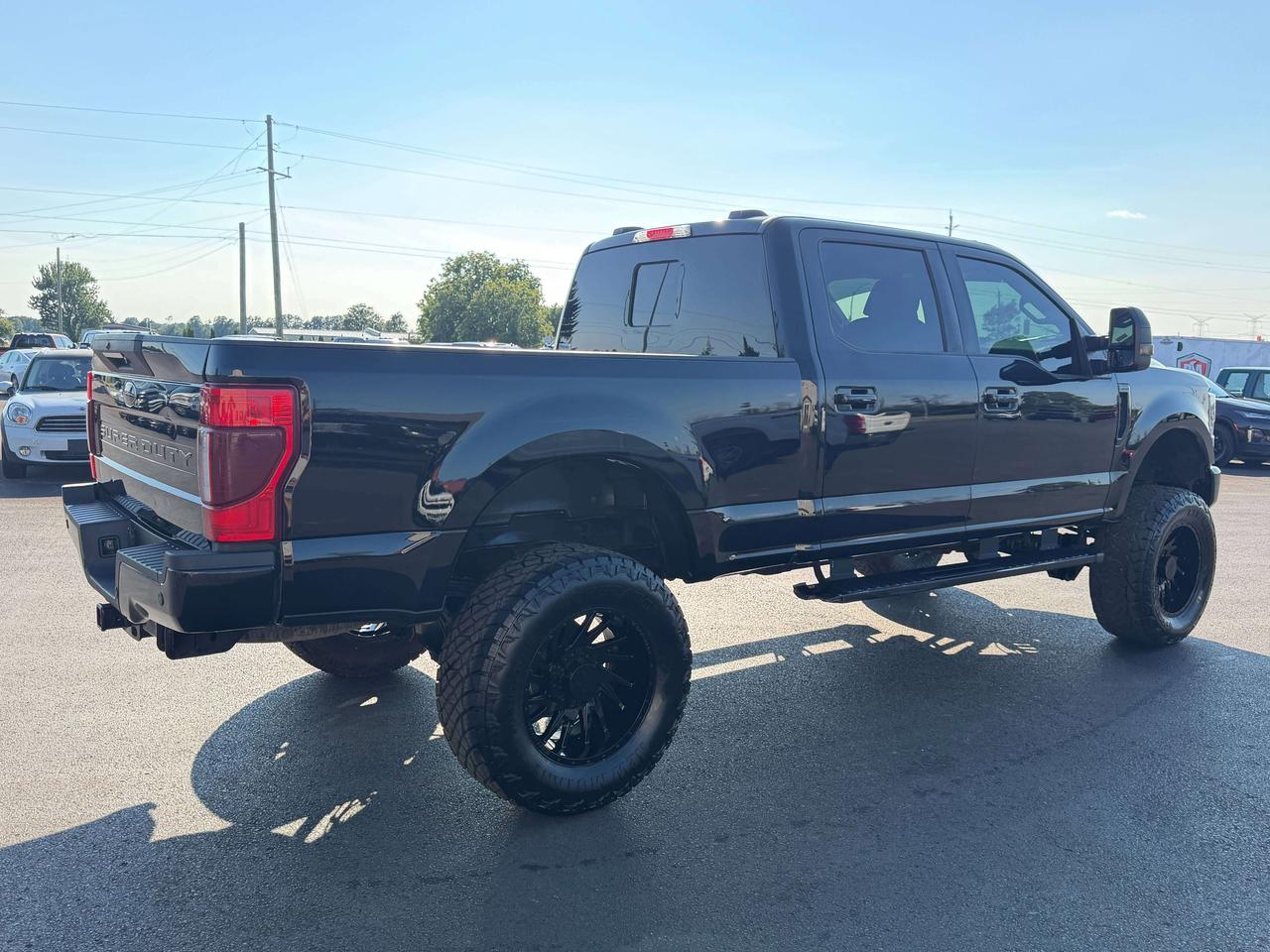 2022 Ford F-250 LARIAT Photo