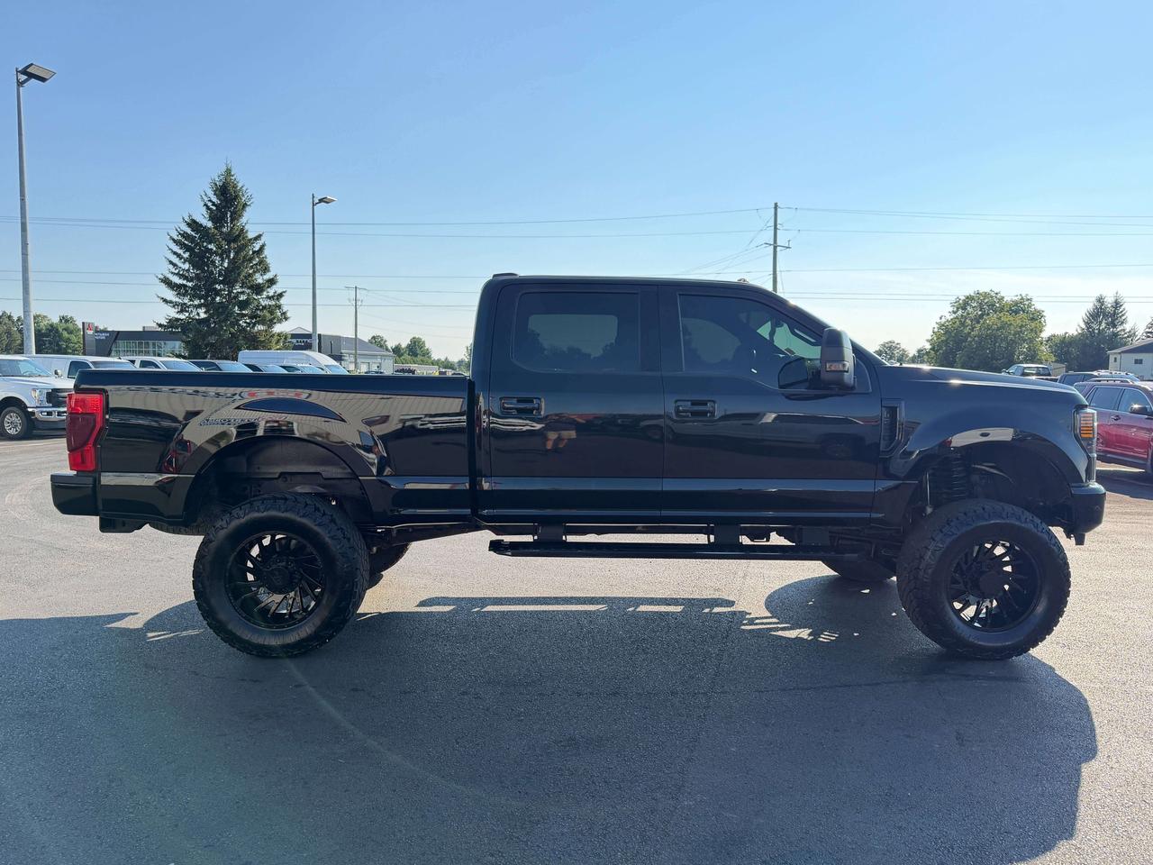 2022 Ford F-250 LARIAT Photo