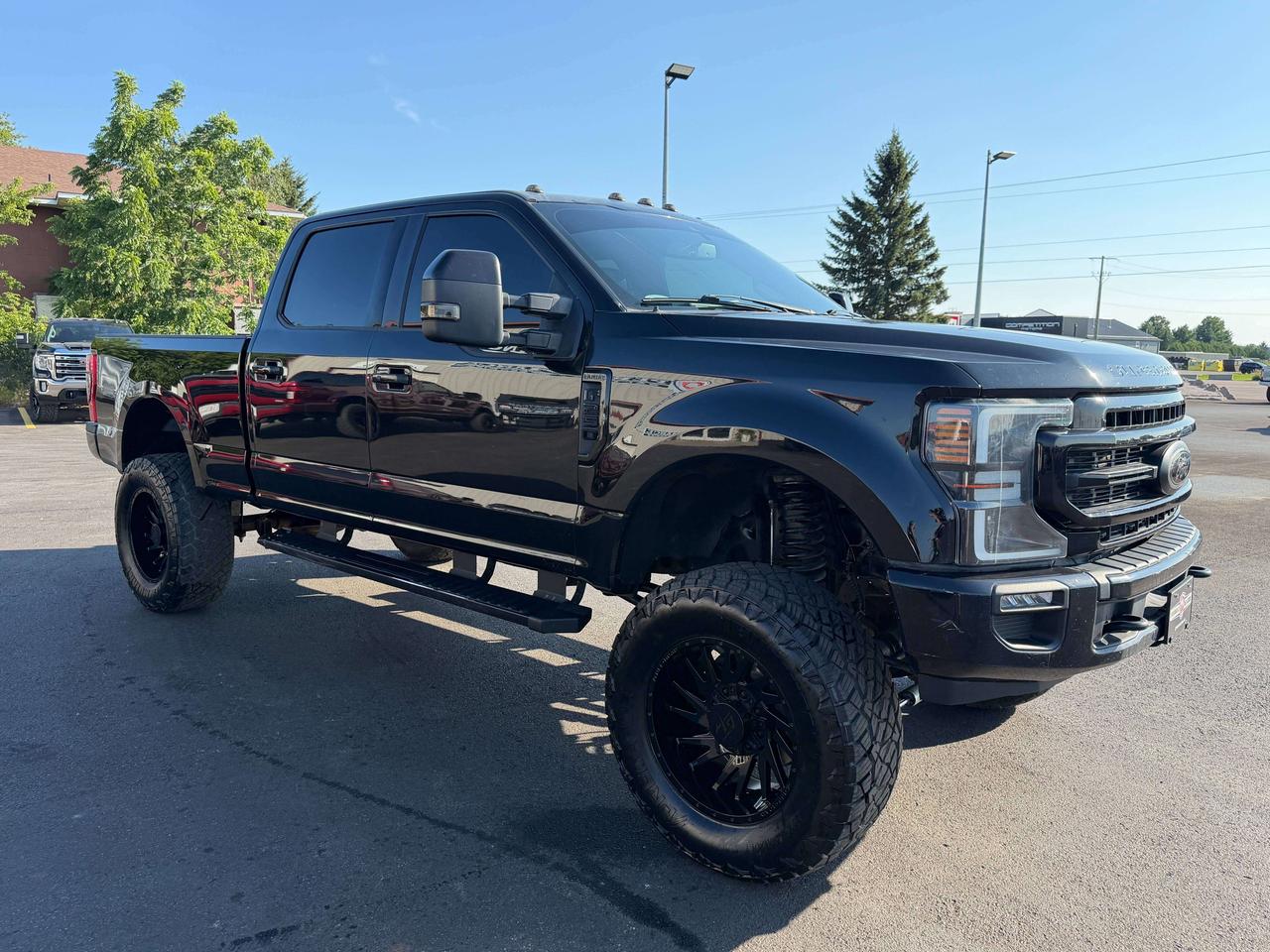 2022 Ford F-250 LARIAT Photo