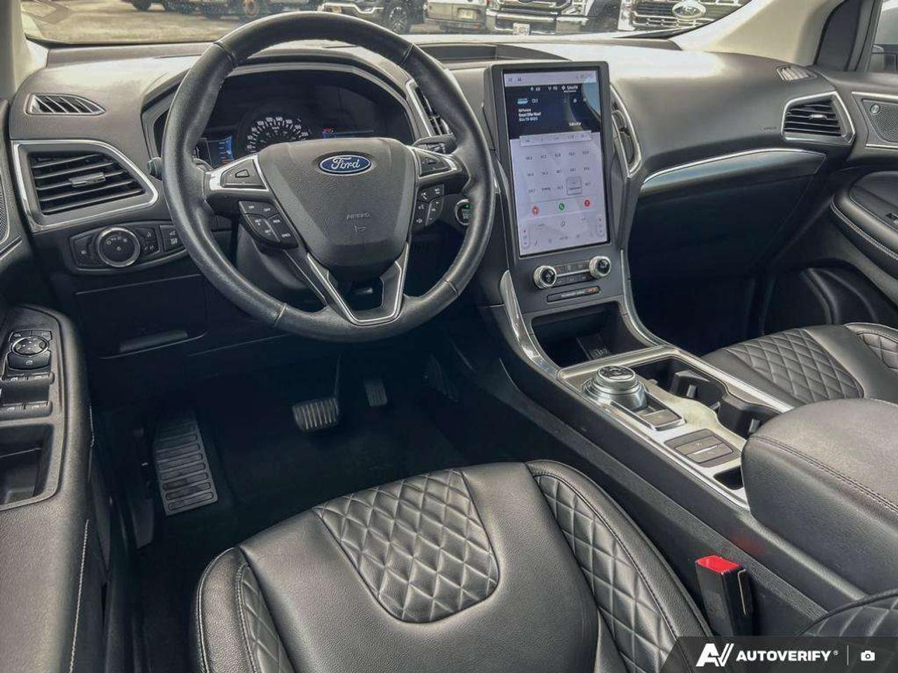 2023 Ford Edge Titanium   300A   LTHR   REVERSE CAMERA Photo