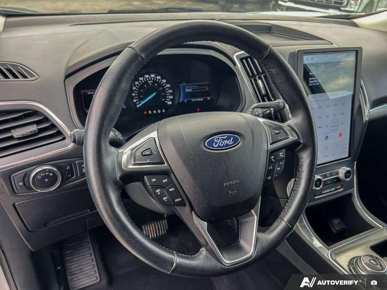 2023 Ford Edge Titanium   300A   LTHR   REVERSE CAMERA Photo