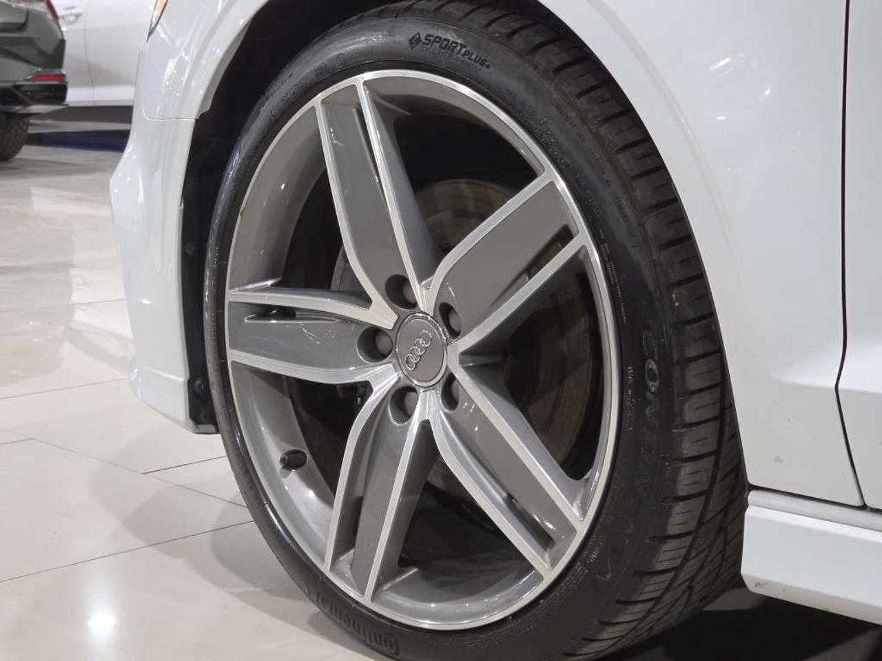 2018 Audi A3 S Line quattro Technik ONTARIO VEHICLE NO ACCIDENT EXCELLENT SERVICE RECORDS Photo