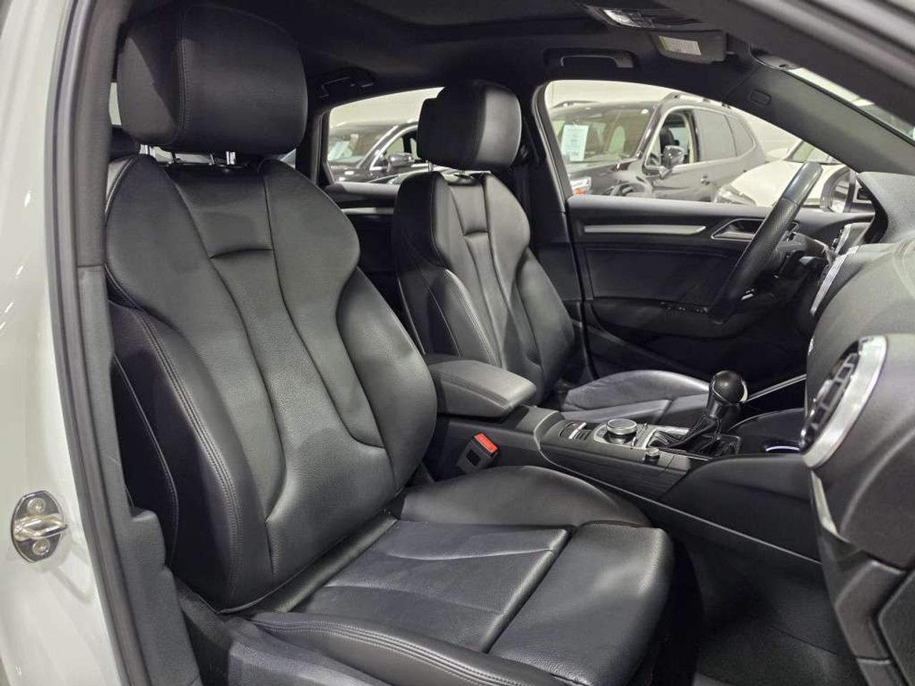 2018 Audi A3 S Line quattro Technik ONTARIO VEHICLE NO ACCIDENT EXCELLENT SERVICE RECORDS Photo