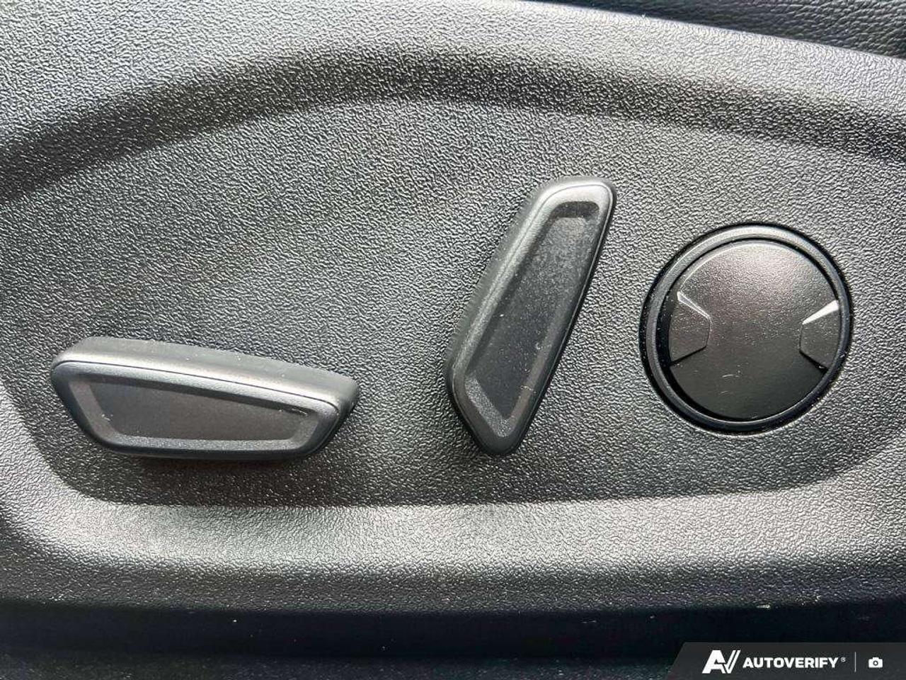 2023 Ford Edge SEL   201A   NAVIGATION   LTHR Photo