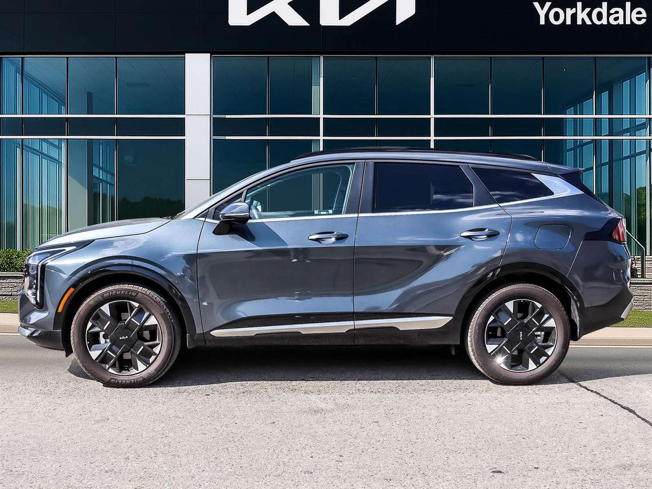 2026 Kia Sportage EX Premium Photo