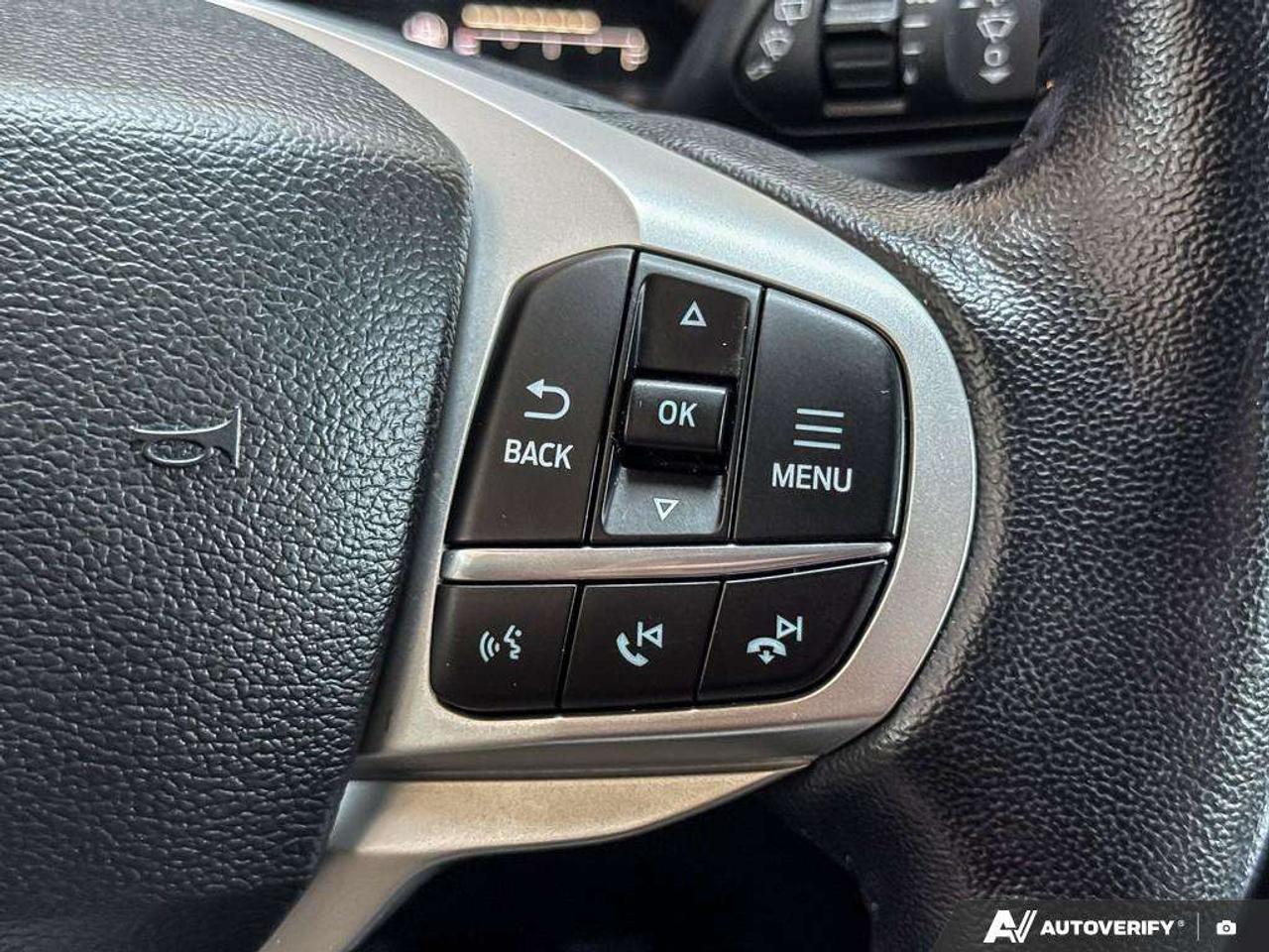 2023 Ford Explorer XLT   NAV   MOONROOF   ADAPT CRUISE Photo