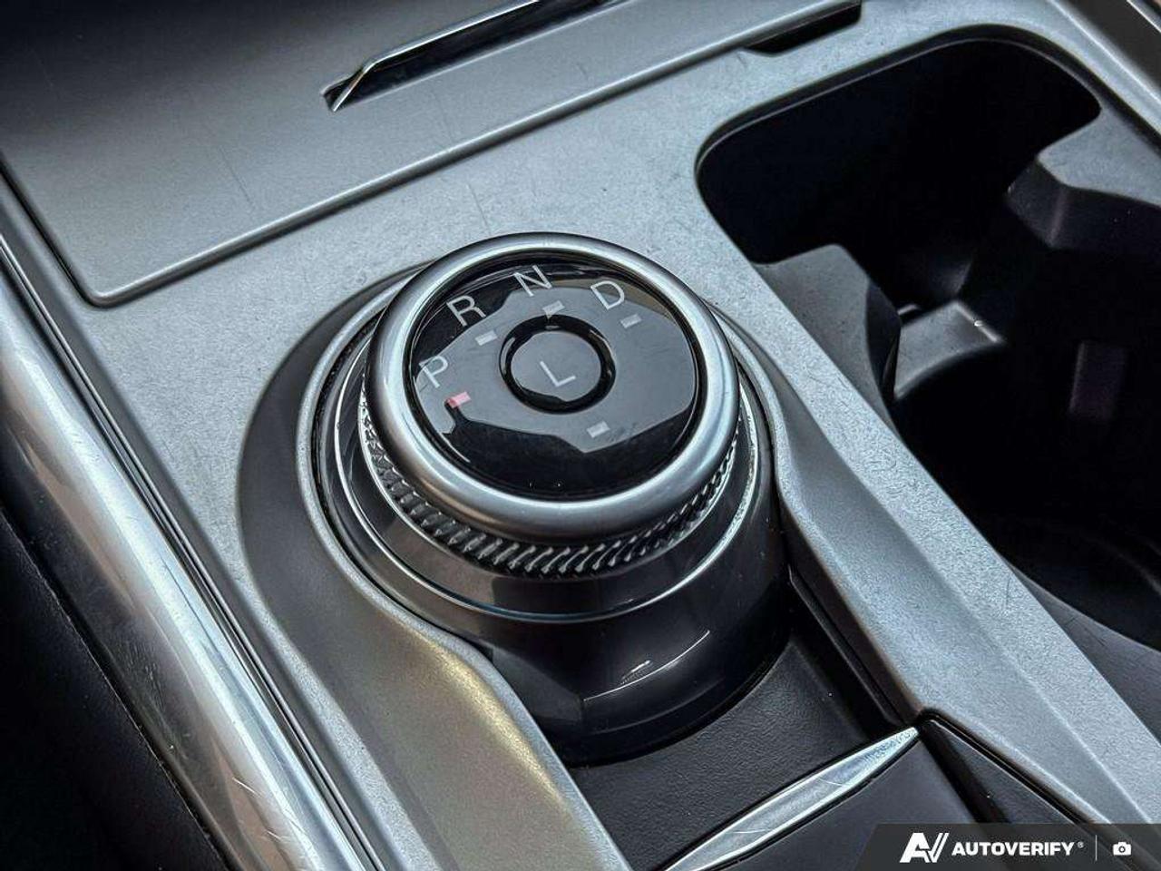 2023 Ford Explorer XLT   NAV   MOONROOF   ADAPT CRUISE Photo