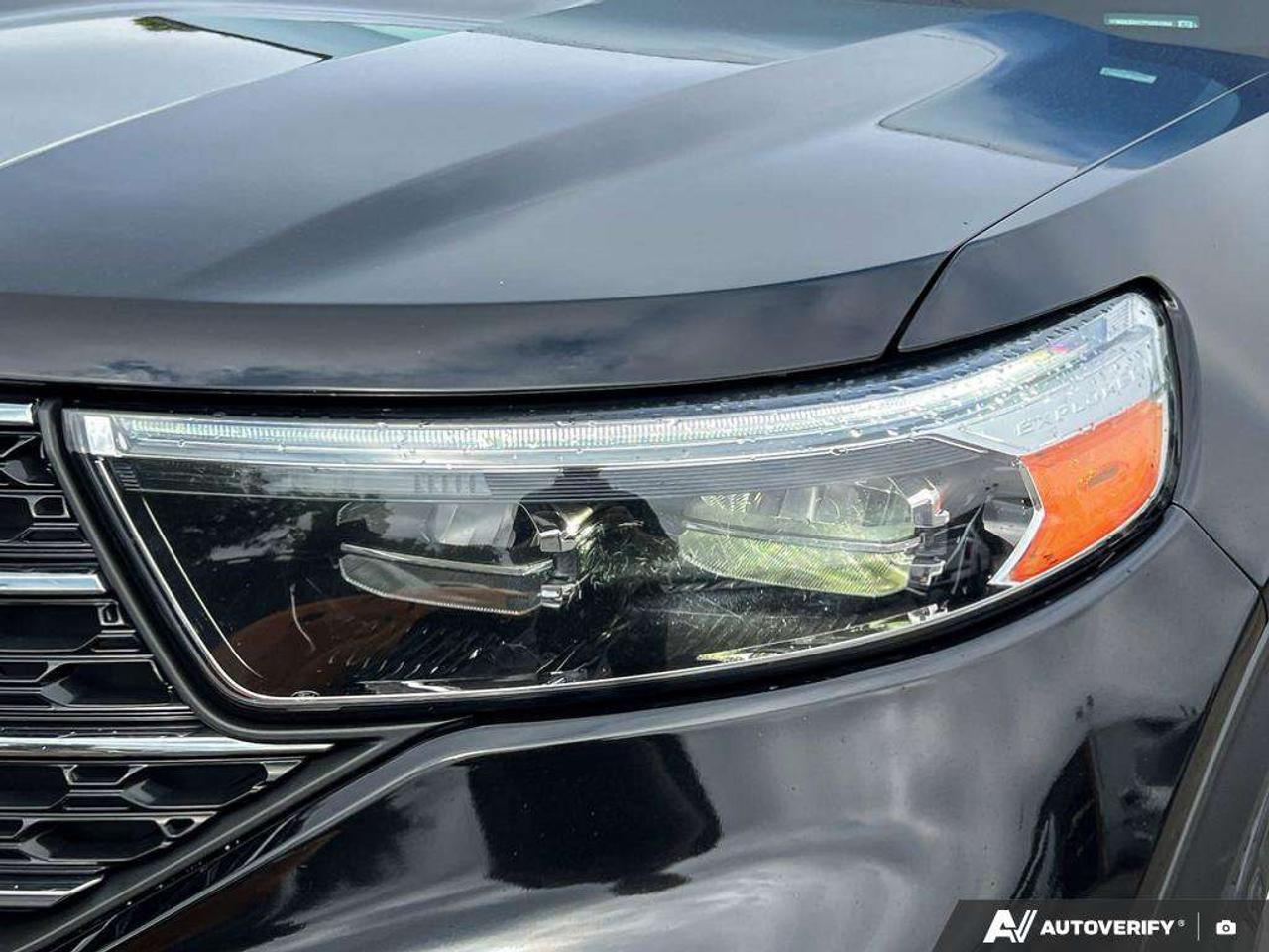 2023 Ford Explorer XLT   MOONROOF   NAV   ADAPT CRUISE Photo