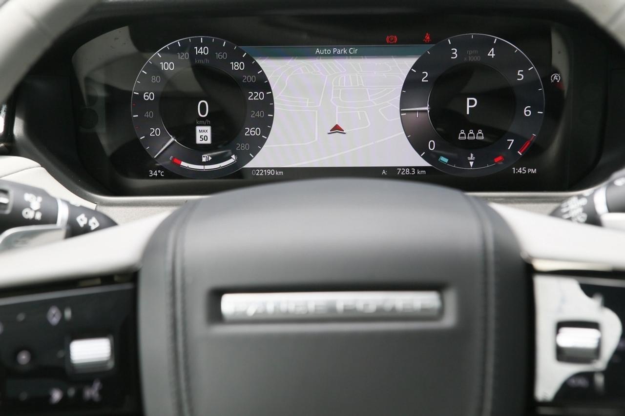 2024 Land Rover Range Rover Velar Dynamic SE Photo