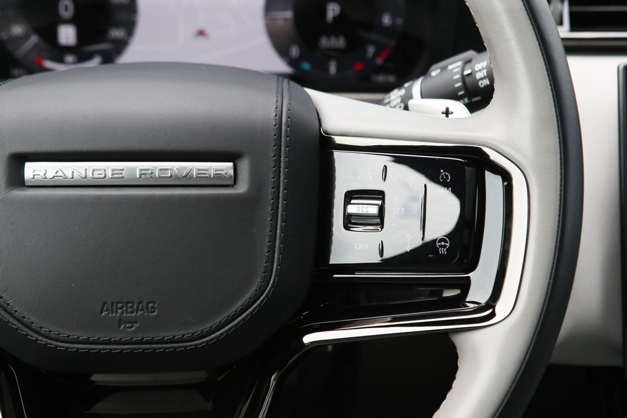 2024 Land Rover Range Rover Velar Dynamic SE Photo