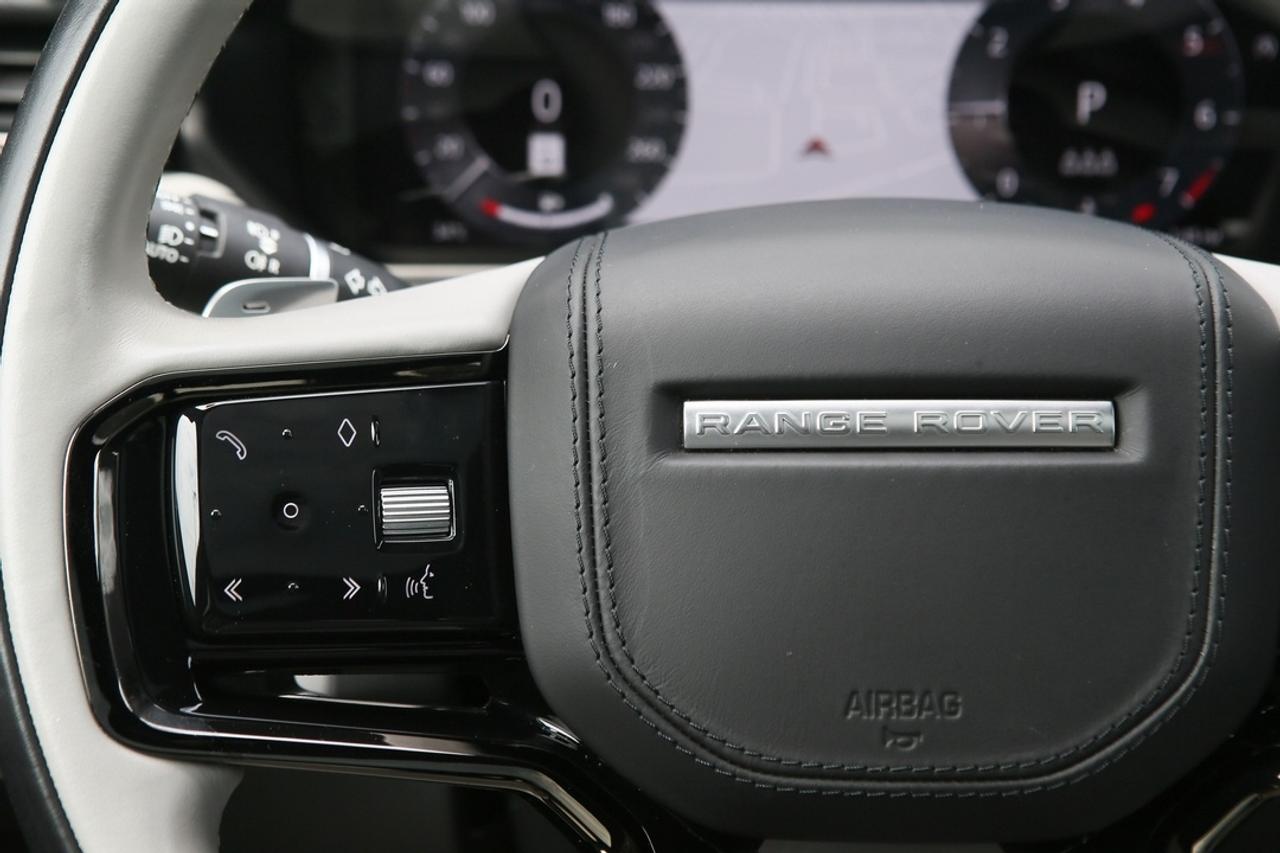 2024 Land Rover Range Rover Velar Dynamic SE Photo