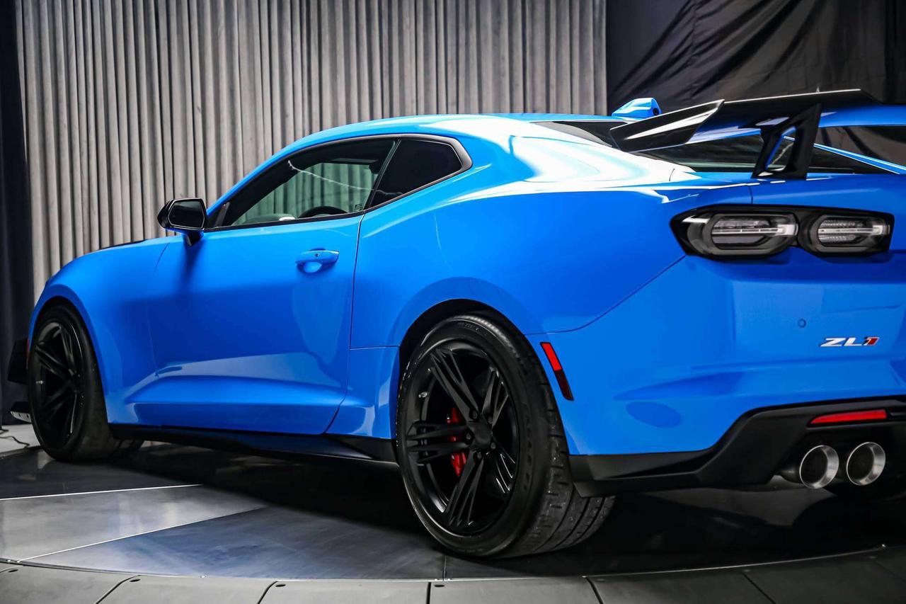2022 Chevrolet Camaro ZL1 1LE EXTREME TRACK PACK MANUAL 650HP ALMOSTNEW Photo