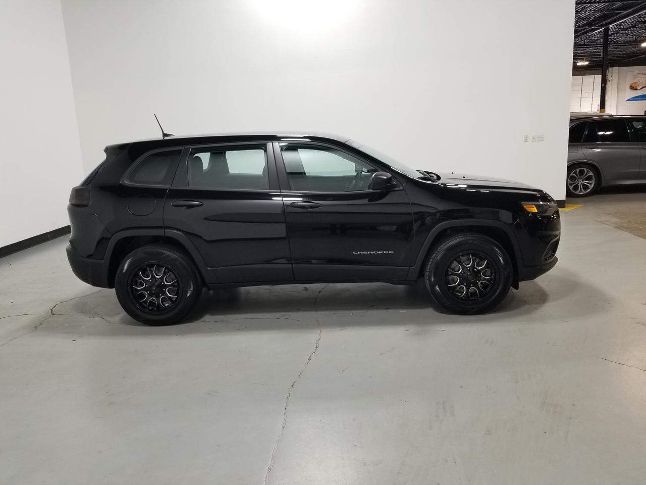 2019 Jeep Cherokee Sport 4dr 4x4 Photo