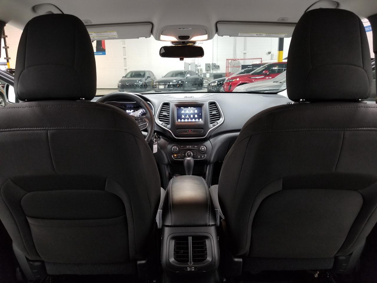 2019 Jeep Cherokee Sport 4dr 4x4 Photo