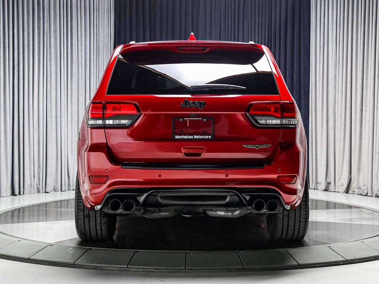 2018 Jeep Grand Cherokee TRACKHAWK 4X4 707HP ORANGEINT ADAPTVCRUZ ROOF Photo