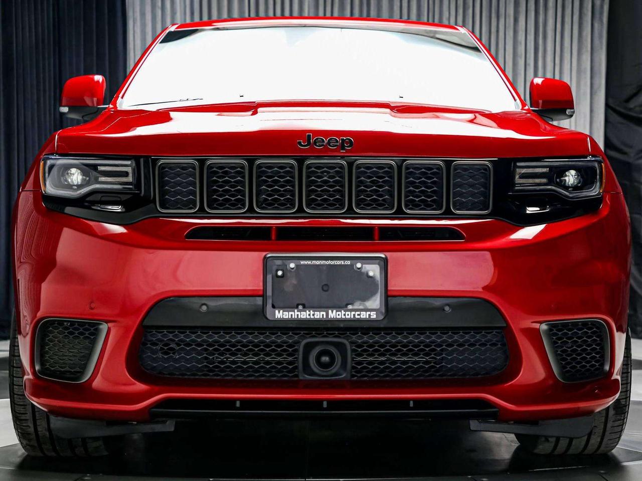 2018 Jeep Grand Cherokee TRACKHAWK 4X4 707HP ORANGEINT ADAPTVCRUZ ROOF Photo