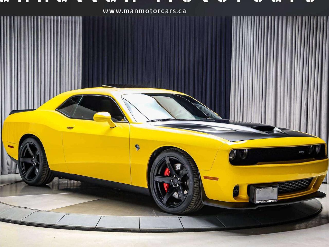2017 Dodge Challenger SRT HELLCAT MANUAL 707HP  NOACCIDENT LOWKMS RARE Photo