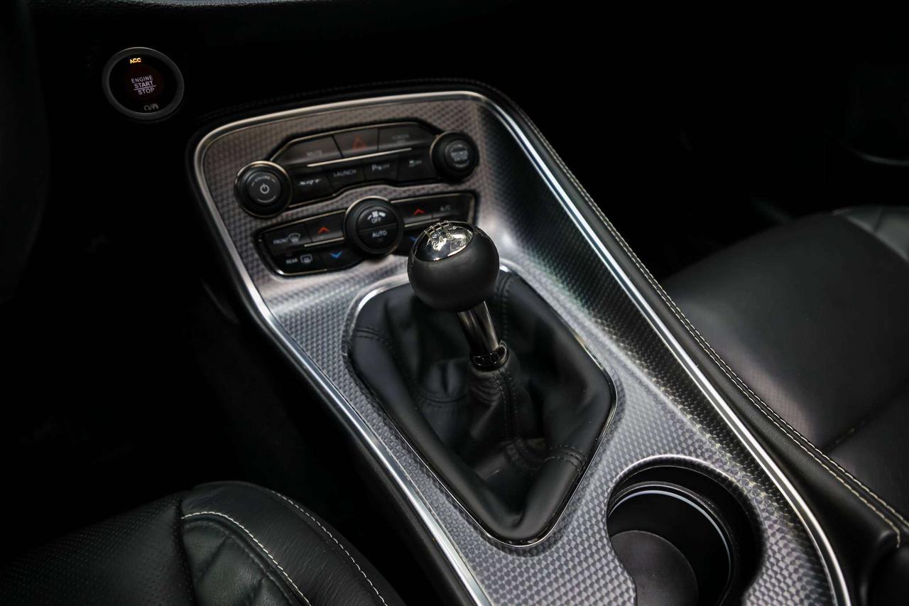 2017 Dodge Challenger SRT HELLCAT MANUAL 707HP  NOACCIDENT LOWKMS RARE Photo