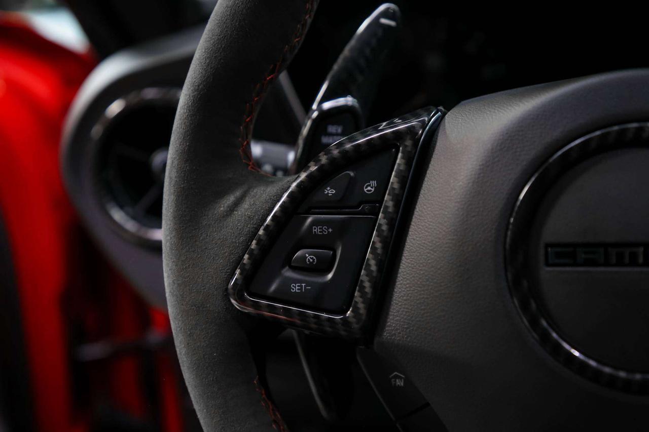2023 Chevrolet Camaro ZL1 COUPE MANUAL 650HP NOACCIDENT MAGNETICRIDE LSD Photo