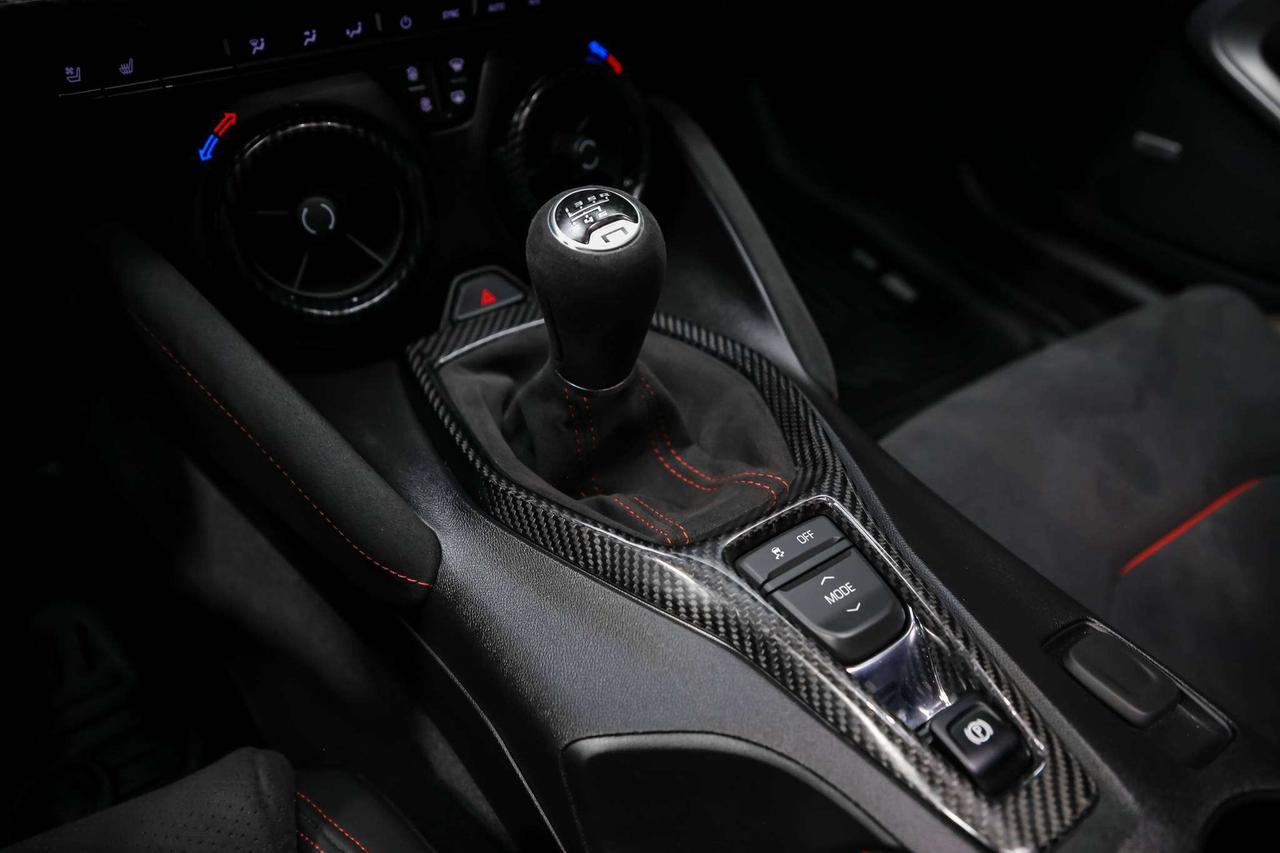 2023 Chevrolet Camaro ZL1 COUPE MANUAL 650HP NOACCIDENT MAGNETICRIDE LSD Photo
