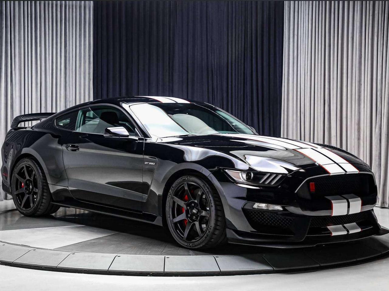 2016 Ford Mustang SHELBY GT350R 5.2L V8  CARBONRIM SERVRECS NOACCDNT Photo