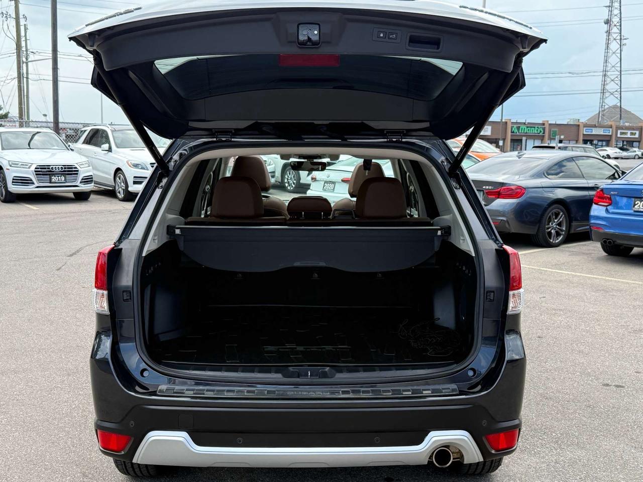 2019 Subaru Forester 2.5i Premier w/EyeSight Pkg  CERTIFIED MINT Photo