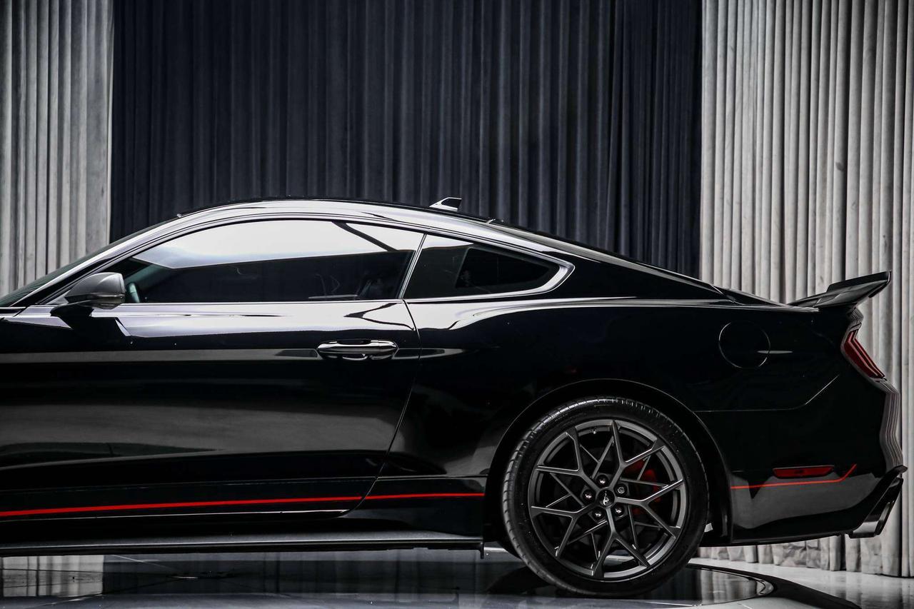 2022 Ford Mustang MACH 1 5.0L 470HP MANUAL HANDLINGPKG RECARO LOWKM Photo